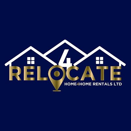 Luxury 1 Bedroom Serviced Apartment With Roof Terrace & Gym Stevenage Exteriör bild